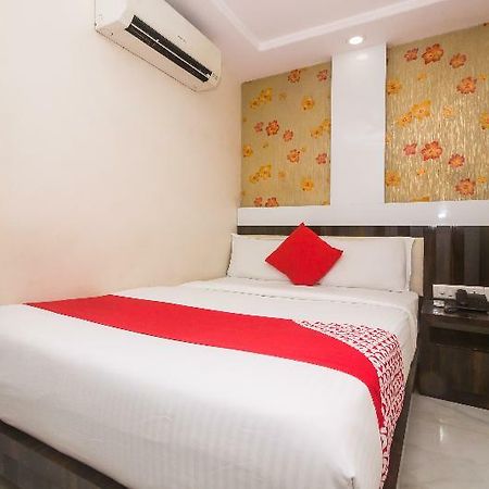 Oyo 8193 Hotel Pearl View Mumbai Ngoại thất bức ảnh
